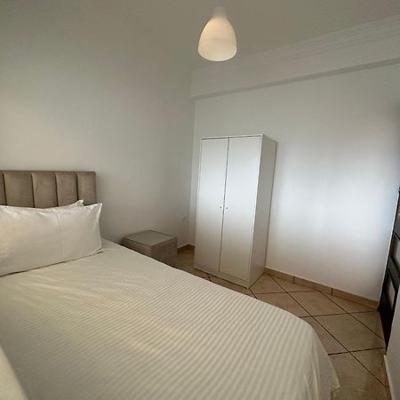 Piso Centrico Y A Pie De Playa. Apartment Martil Room photo