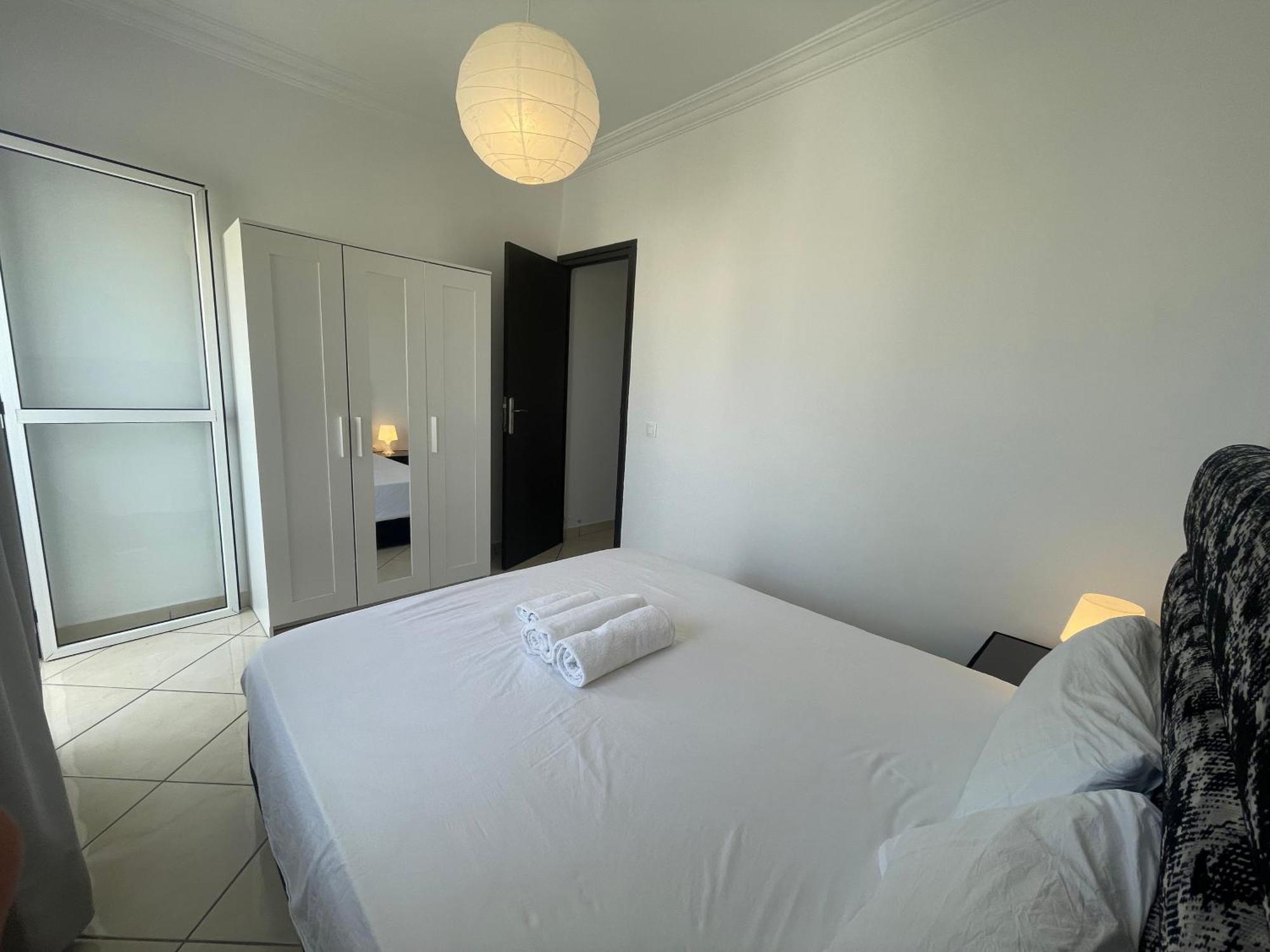 Piso Centrico Y A Pie De Playa. Apartment Martil Exterior photo